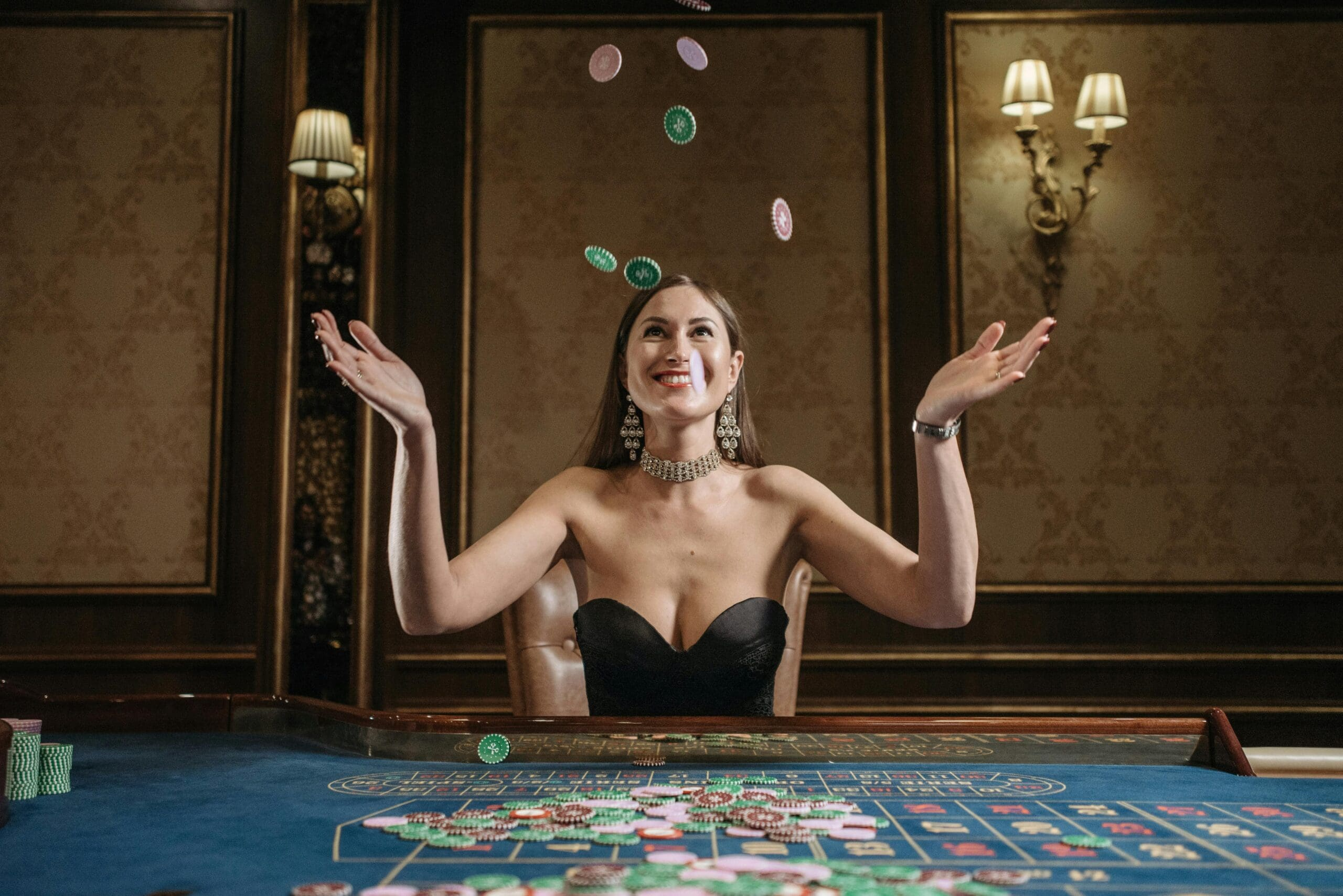 Luxury Casino Jewellery: The High-Roller’s Guide